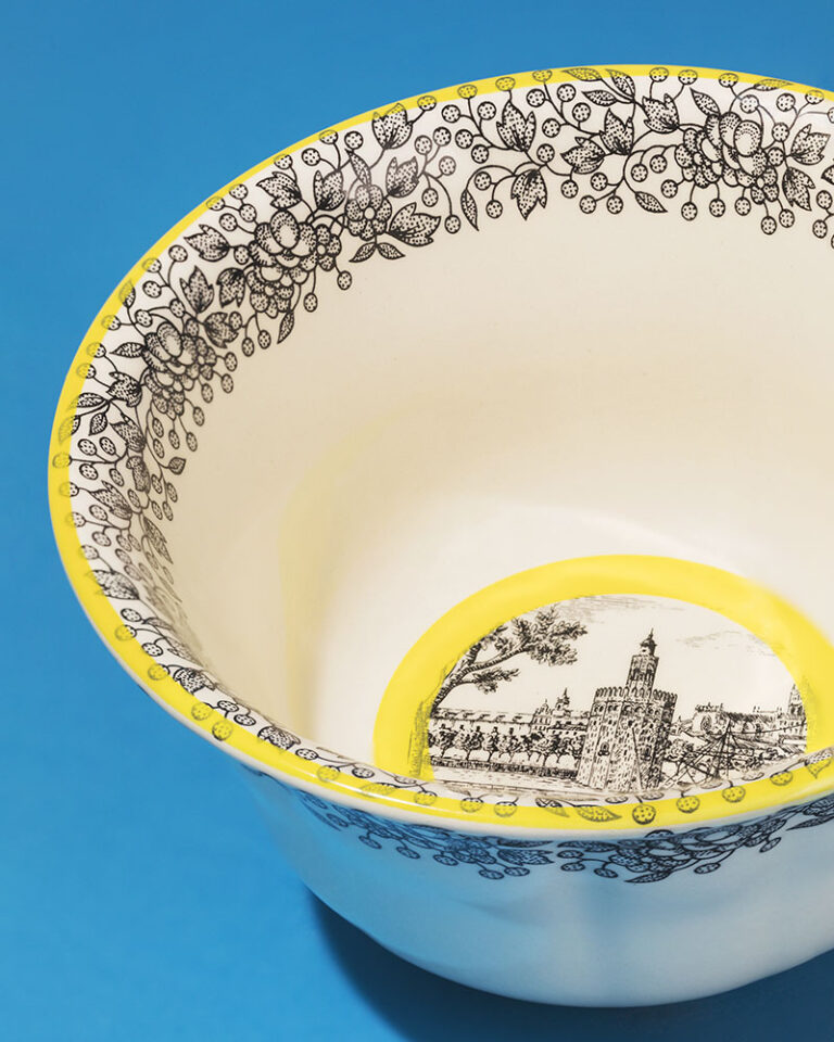 Sevilla bowl detail