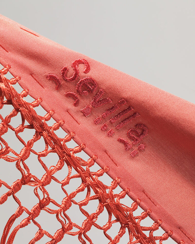 Lina salmon pink shawl detail svq
